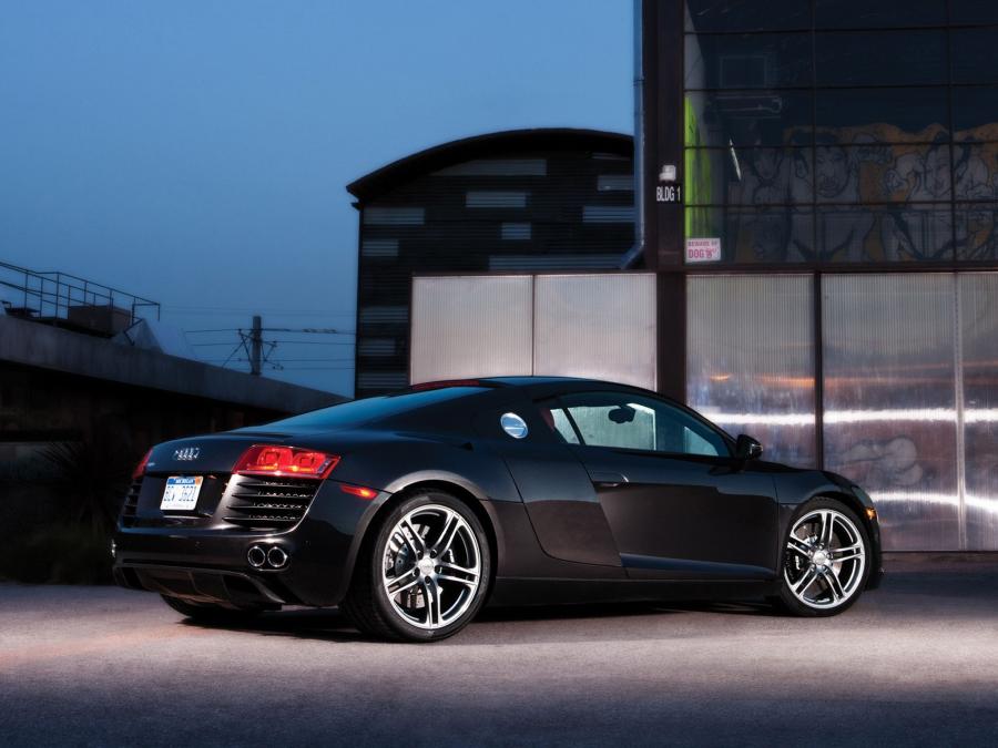  Audi R8 2007 года  (NA) (фото 28 из 31)